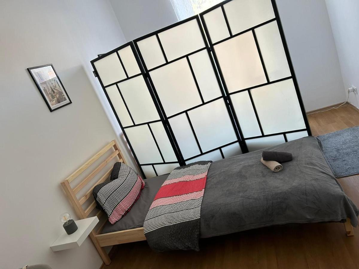 Studio-Apartment In Zentraler Lage Graz Exterior photo